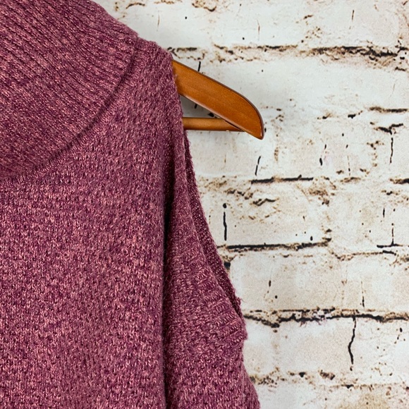 Hollister Cold Shoulder Cowl Neck Sweater - Picture 5 of 8